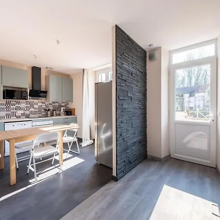 Holiday home Exceptionnel Proche Paris 15 P Jouy-sur-Morin