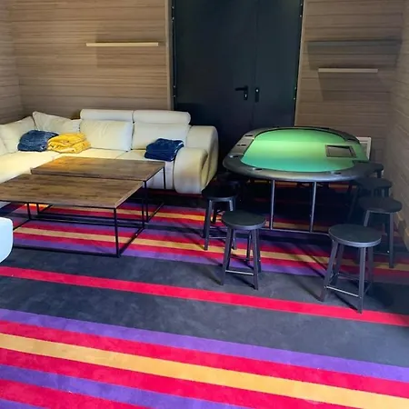 Holiday home Exceptionnel Proche Paris 15 P
